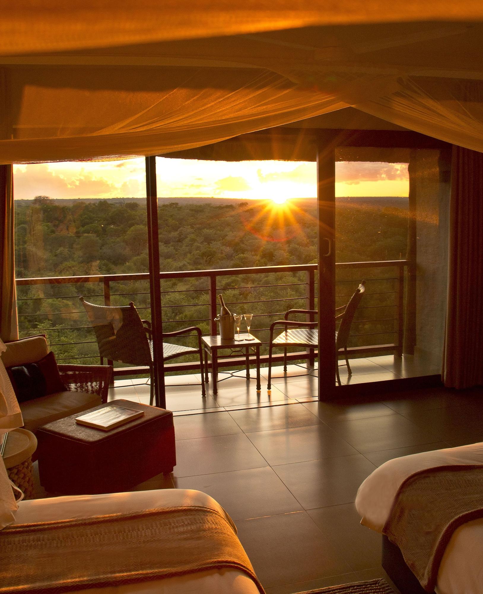 Victoria Falls Safari Club Exterior foto